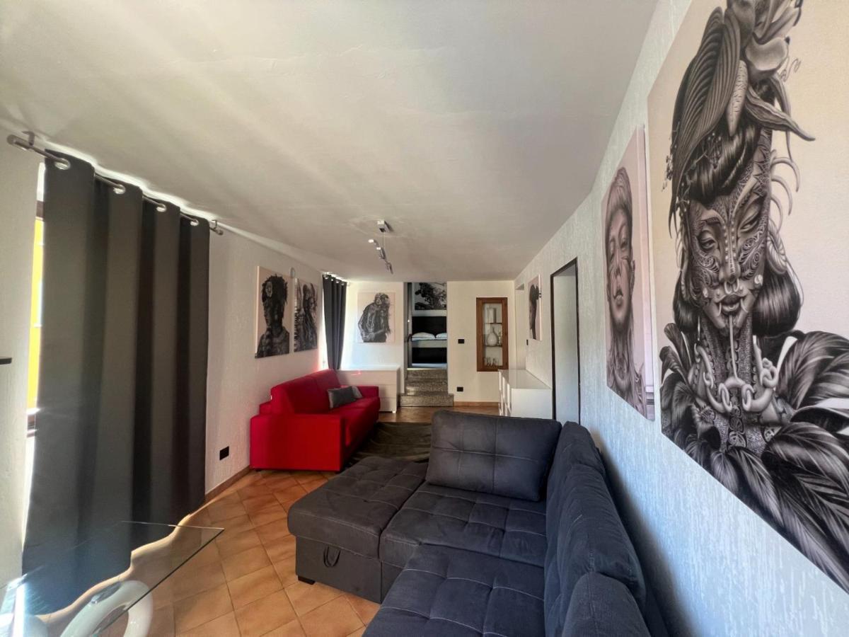 Apartment In Central Square With Lake View Lenno Exteriör bild